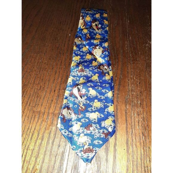 Vintage 2002 Warner Brothers Looney Tunes Taz with  Rubber Duckie Silk Neck Tie - Picture 1 of 4